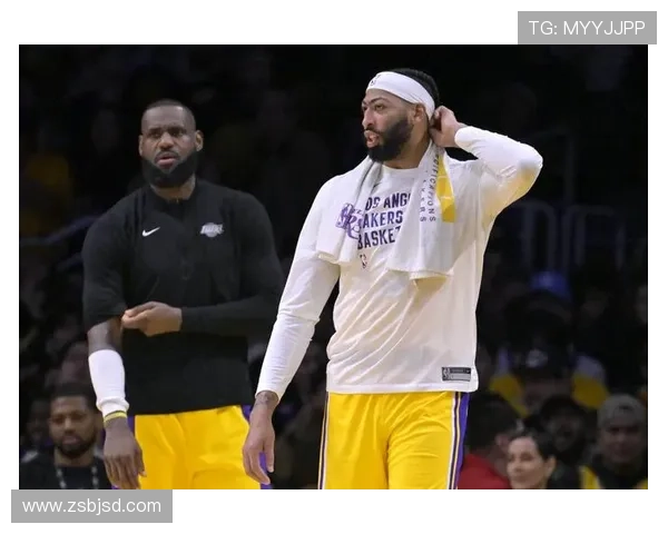 詹姆斯率湖人强势反弹西部格局再生变数引热议联盟季后赛竞争白热化